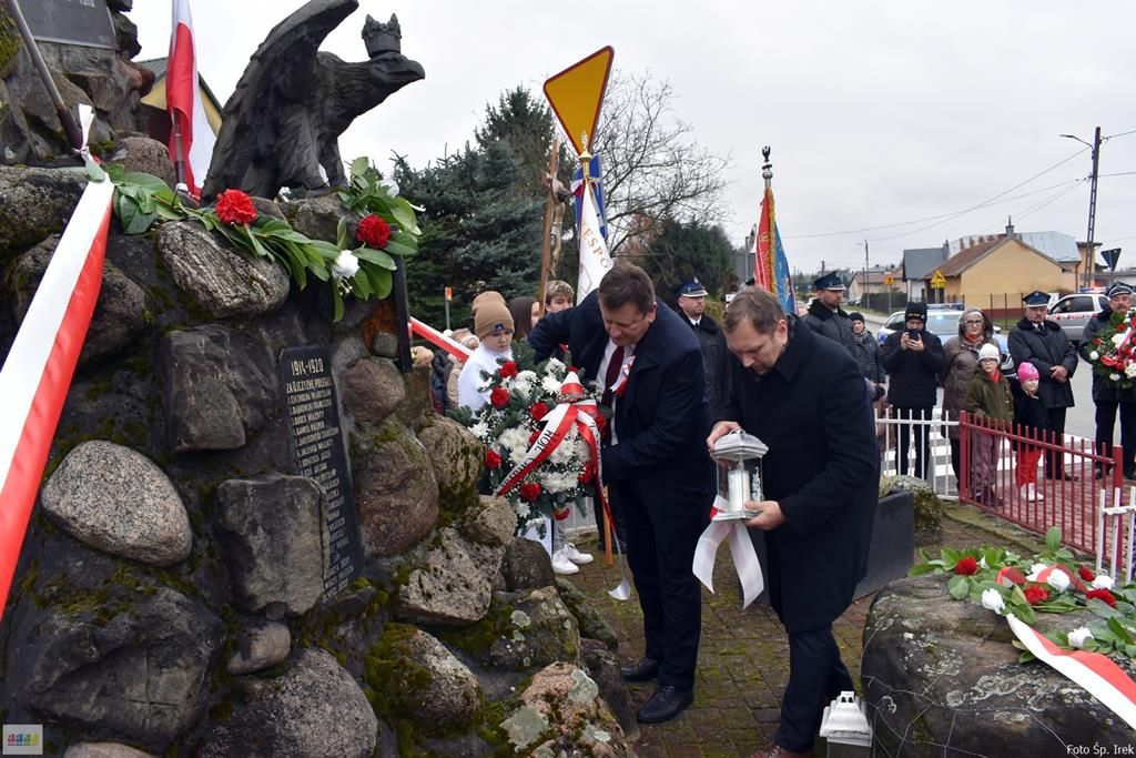 Gminne obchody Święta Niepodległości 11.11 (17) (Copy).jpg