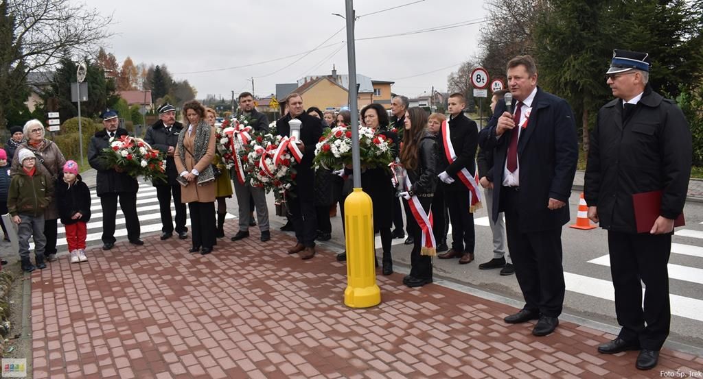 Gminne obchody Święta Niepodległości 11.11 (11) (Copy).jpg