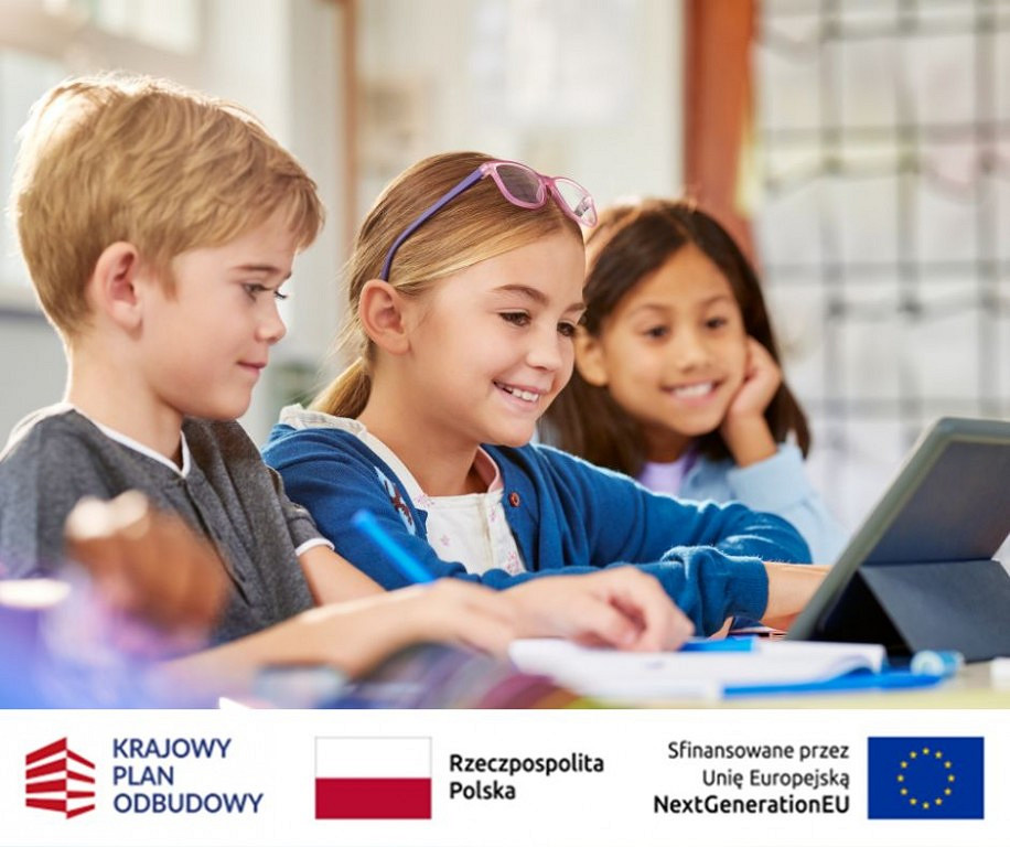 nowe_komputery_przenosne_do_dyspozycji_uczniow,m3uEoqqormmCrMebapI.jpg [115.37 KB]