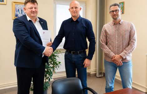 Podpisanie umowy na rozbudowę drogi Malawa przez wieś 10.05.2026.png