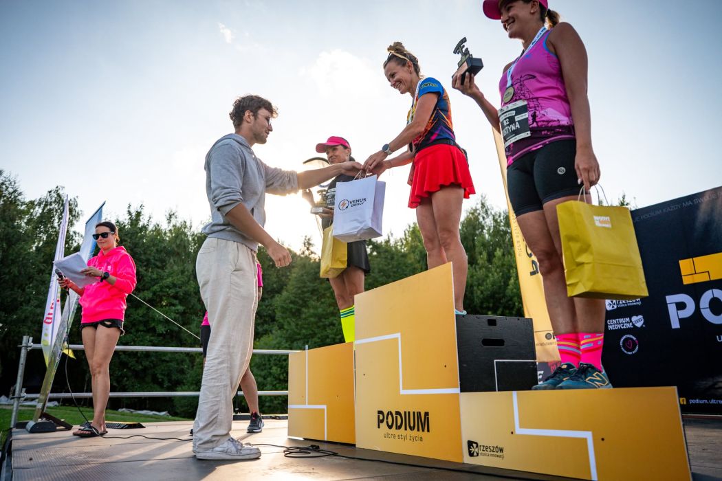 Zawody biegowe FB PODIUM (2).jpg