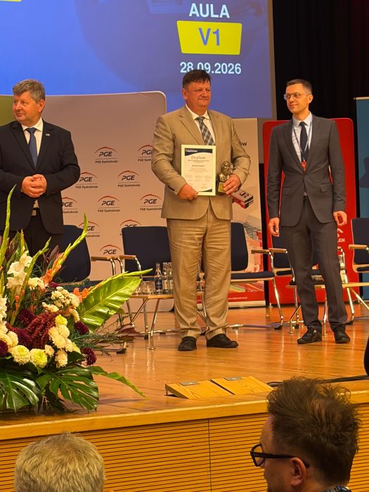 Gmina Krasne wyróżniona za transformację energetyczną w budownictwie (2).jpg