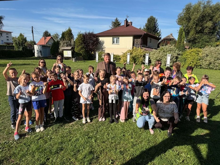 Sprzątanie świata w Strażowie 07.09.2026 r (10).jpg